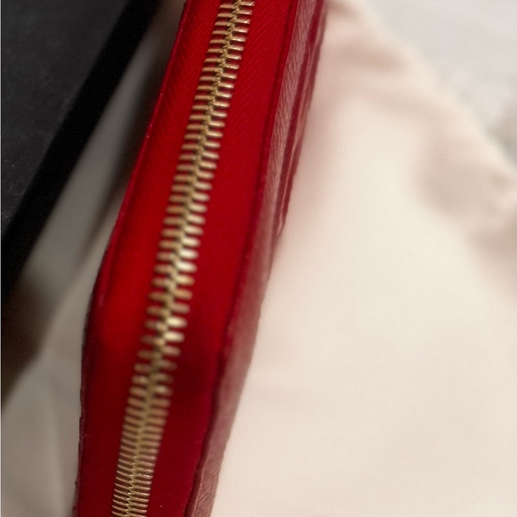 Gucci Continental Wallet Red Leather - Picture 8 of 8